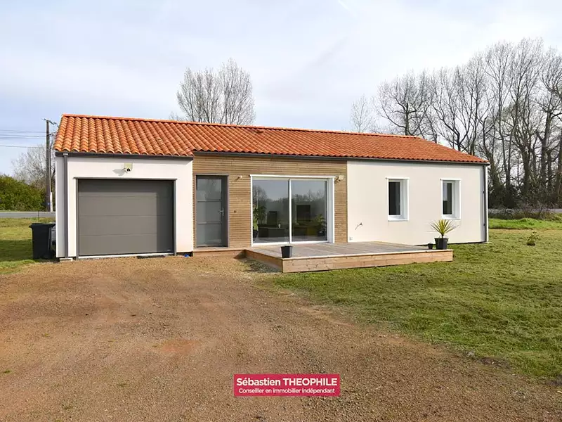 Maison, 102 m²