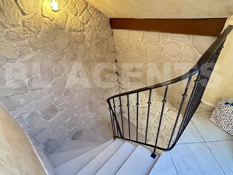 Maison, 199 m²