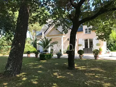 Maison, 165,69 m²