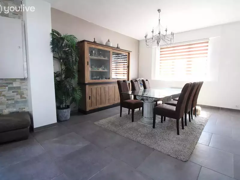 Maison, 201,5 m²