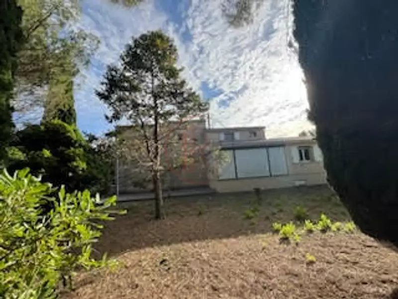 Maison, 200 m²