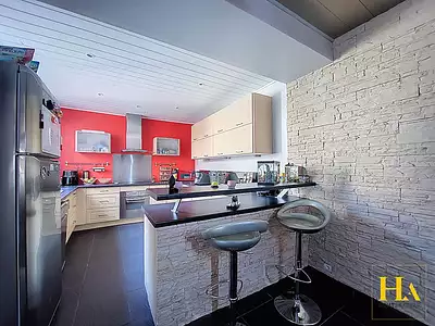 Maison, 174 m²