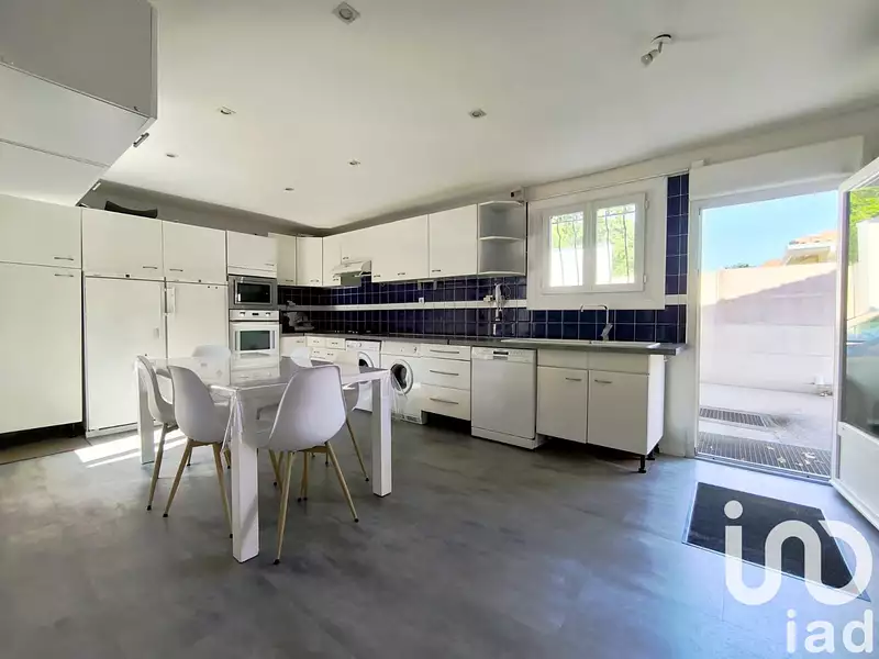 Maison, 145 m²