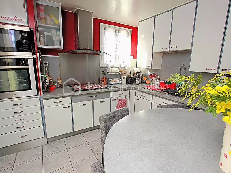 Maison, 102 m²