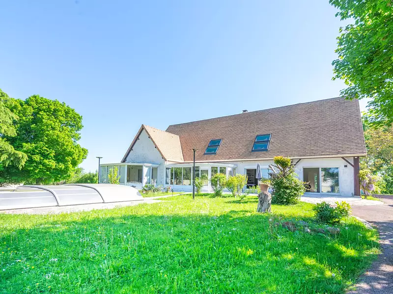 Maison, 340 m²