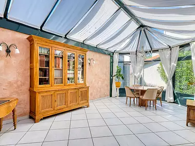 Maison, 220 m²