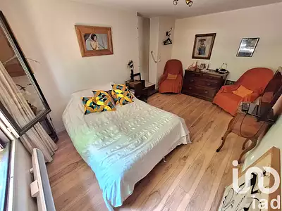 Maison, 196 m²