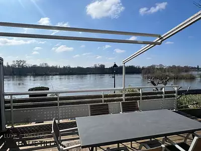 Maison, 330 m²
