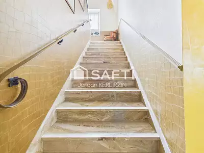 Maison, 380 m²