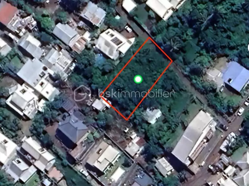 Terrain, 709 m²