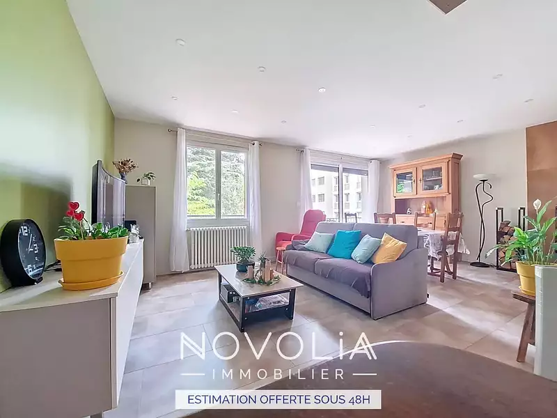 Maison, 143,73 m²
