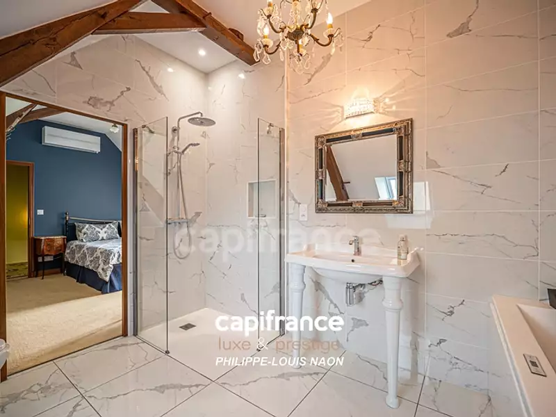 Maison, 210 m²