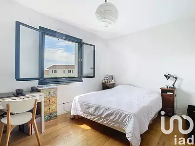 Maison, 196 m²