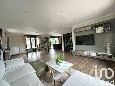 Maison, 176 m²