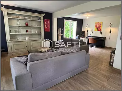 Maison, 147 m²