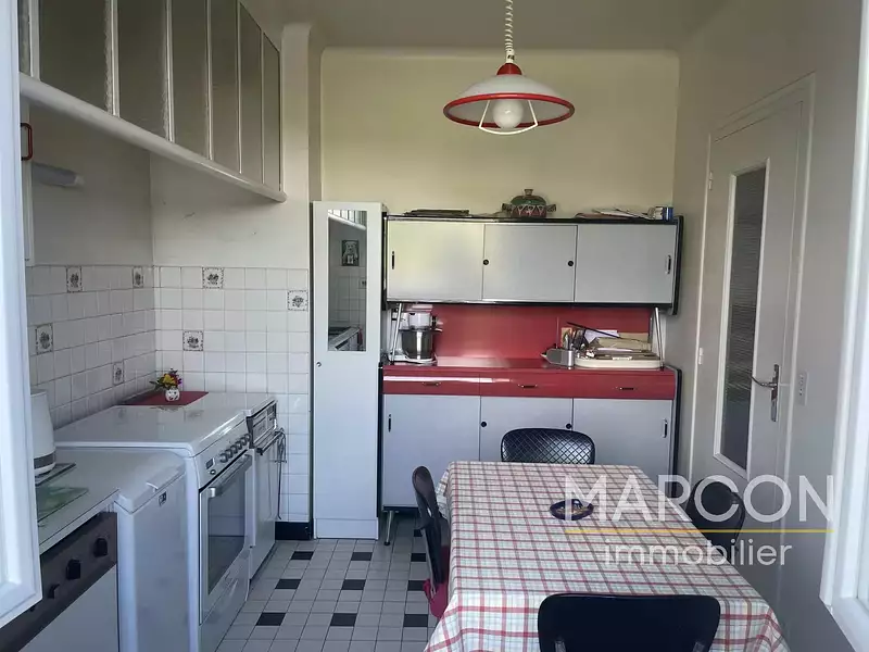 Maison, 208 m²
