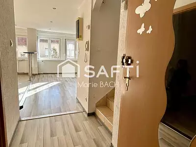 Immeuble, 180 m²