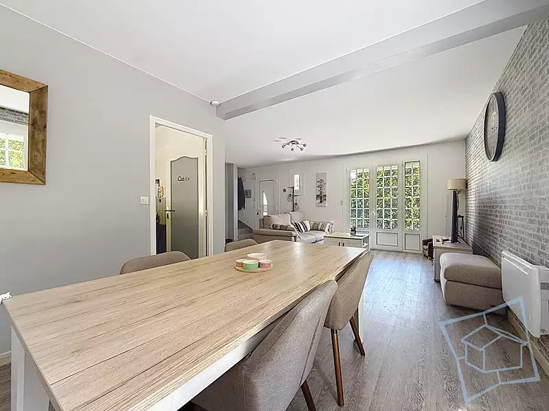 Maison, 125 m²