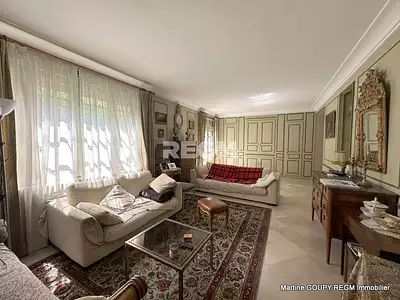 Maison, 160 m²
