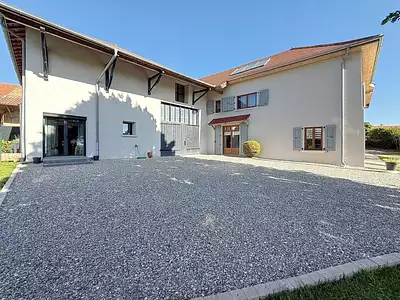 Maison, 296 m²