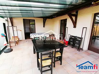 Maison, 265 m²