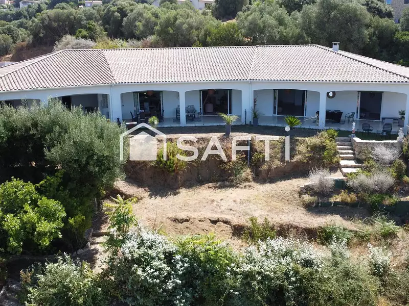 Maison, 341 m²