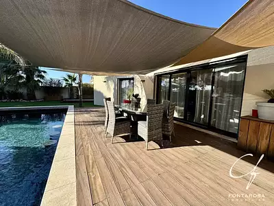 Maison, 163 m²