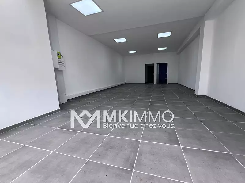 Divers, 60 m²