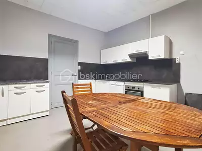 Maison, 205 m²