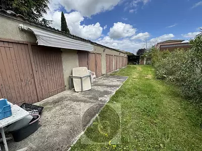 Immeuble, 290 m²