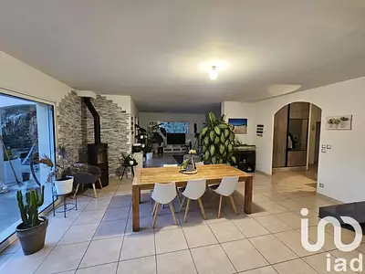 Maison, 176 m²