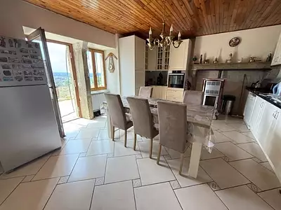 Maison, 143 m²