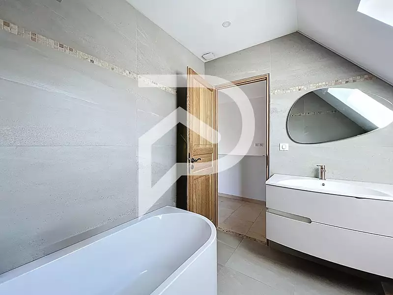 Maison, 133,6 m²