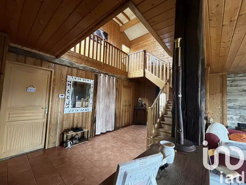 Maison, 215 m²