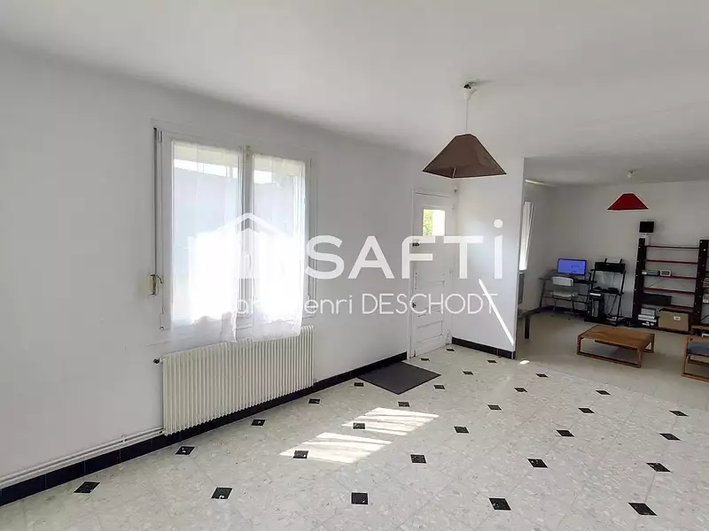Maison, 121 m²