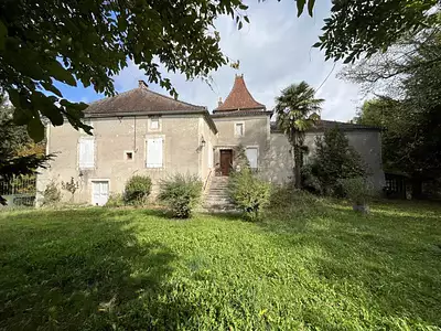 Maison, 600 m²
