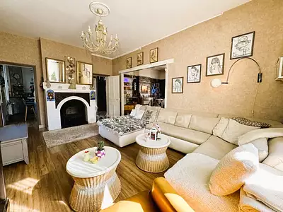 Maison, 216 m²