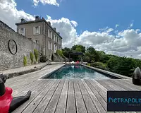 Maison, 196 m²