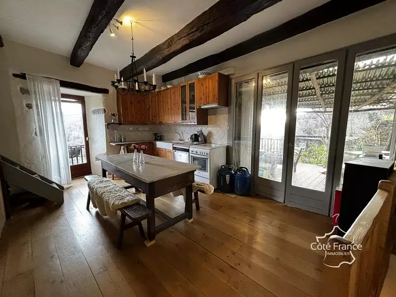 Maison, 84 m²