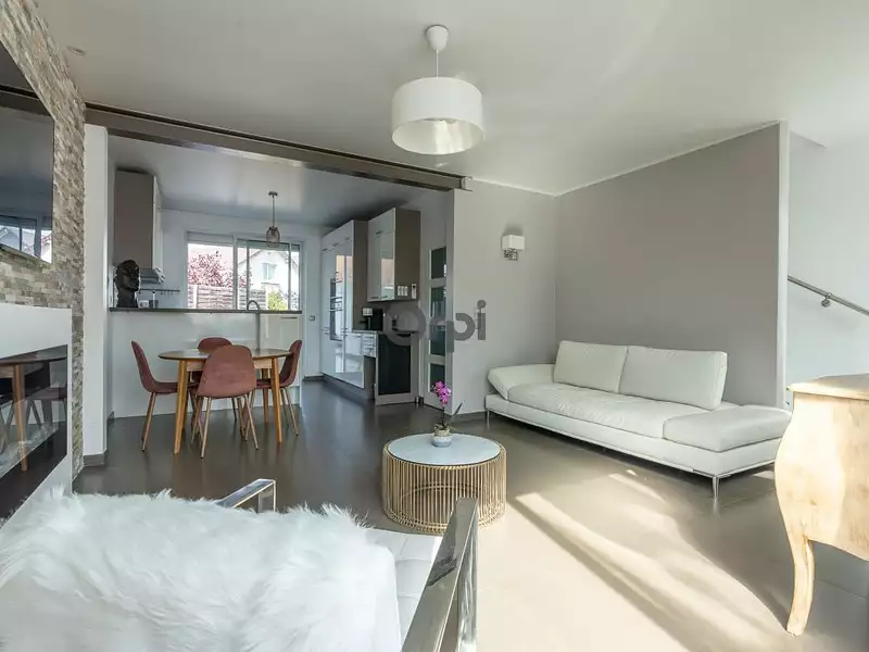 Maison, 102 m²