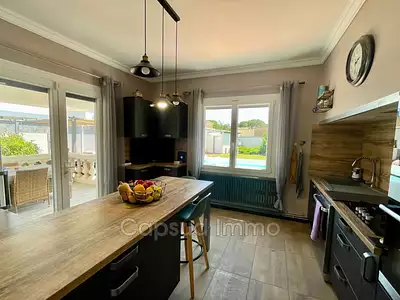 Maison, 178 m²