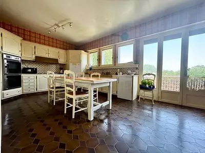 Maison, 170 m²