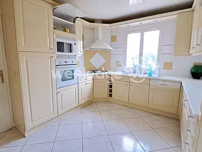 Maison, 158 m²