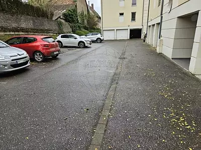 Parking, 16 m²