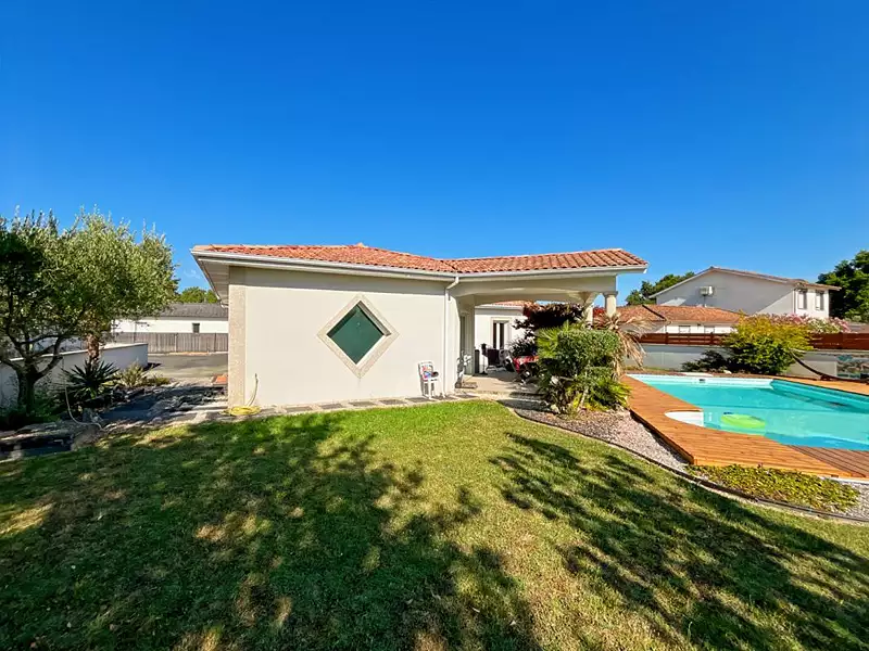 Maison, 155 m²
