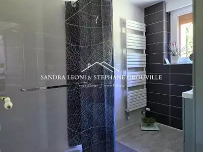 Maison, 228 m²