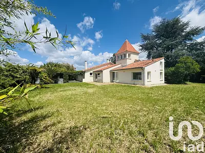 Maison, 180 m²