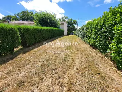 Terrain, 1 860 m²