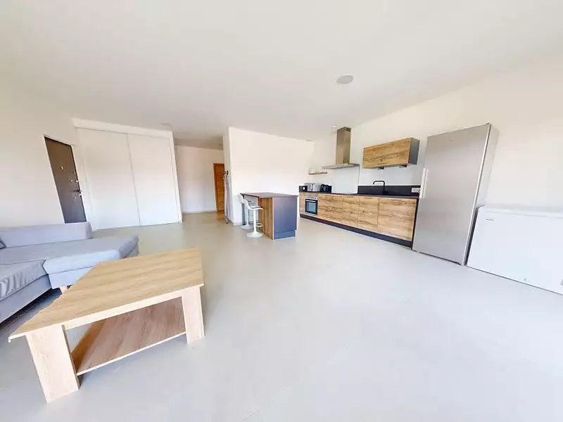 Divers, 85,42 m²