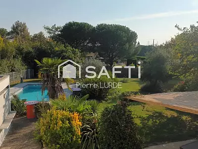Maison, 207 m²